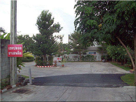 Cha Ba Hut Pattaya